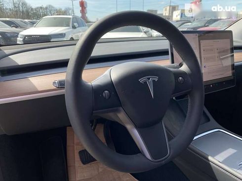 Tesla Model Y 2023 - фото 12