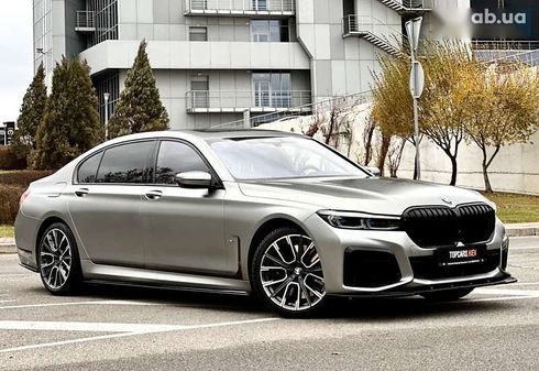 BMW 7 серия 2022 - фото 18