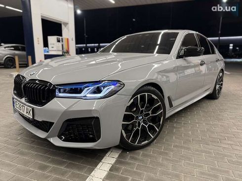 BMW 5 серия 2017 - фото 8