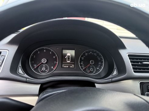Volkswagen Passat 2015 бежевый - фото 10