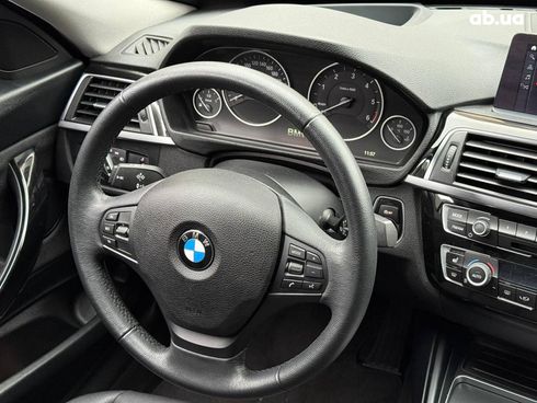 BMW 3 серия 2017 черный - фото 21