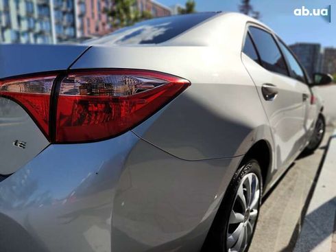 Toyota Corolla 2019 - фото 19