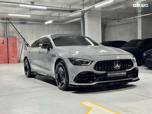 Mercedes-Benz AMG GT 4 2019 - фото 13