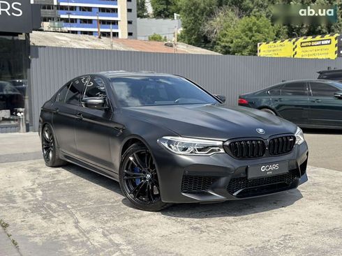 BMW M5 2019 - фото 5