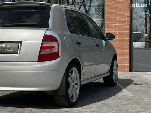 Skoda Fabia 2005 - фото 9