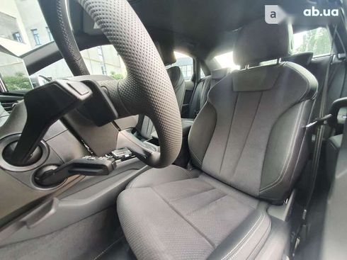 Audi A4 2023 - фото 13
