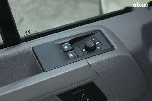 Volkswagen Crafter 2019 - фото 22