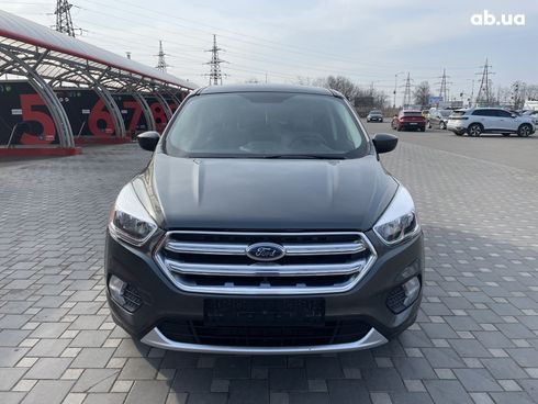 Ford Escape 2019 серый - фото 16