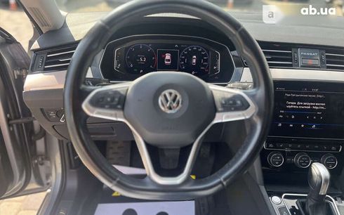 Volkswagen Passat 2019 - фото 12