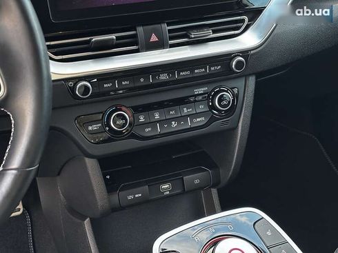 Kia Niro 2021 - фото 27