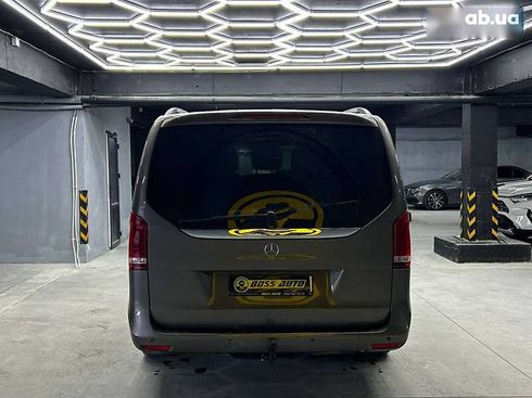 Mercedes-Benz V-Класс 2016 - фото 5
