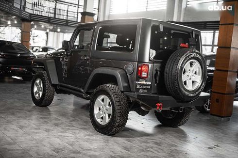 Jeep Wrangler 2017 - фото 12