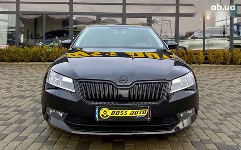 Skoda Superb 2015 - фото 2