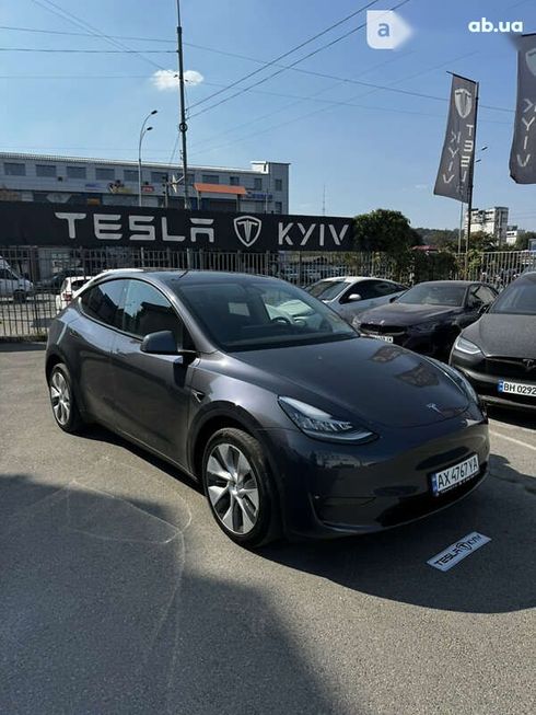 Tesla Model Y 2022 - фото 17