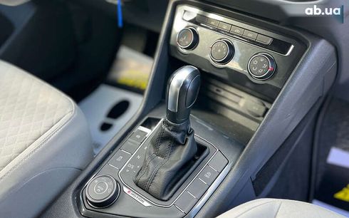 Volkswagen Tiguan 2017 - фото 14