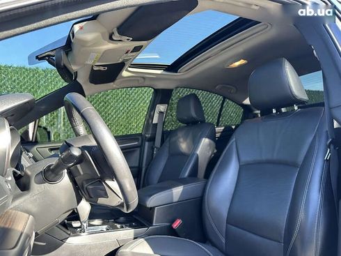 Subaru Legacy 2018 - фото 11