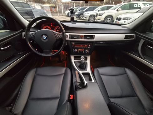 BMW 3 серия 2010 черный - фото 29