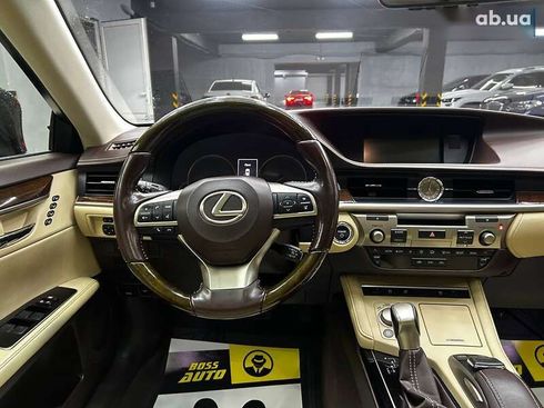 Lexus ES 2015 - фото 10