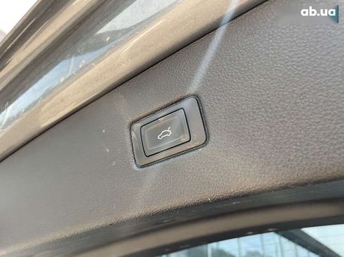 Audi Q7 2015 - фото 26