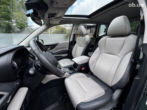 Subaru Forester 2023 зеленый - фото 16