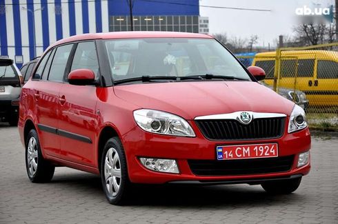 Skoda Fabia 2012 - фото 25