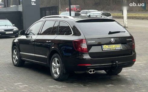 Skoda Superb 2013 - фото 4