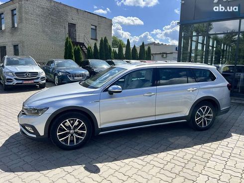 Volkswagen passat alltrack 2019 - фото 9
