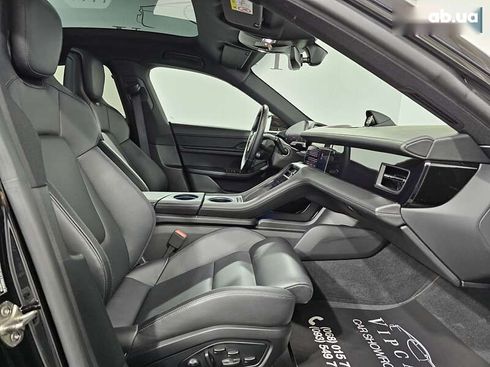 Porsche Taycan 2021 - фото 17