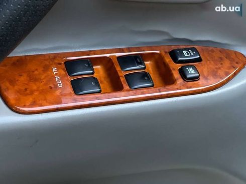 Toyota Land Cruiser 2006 - фото 28