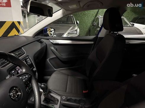 Skoda Octavia 2018 - фото 22
