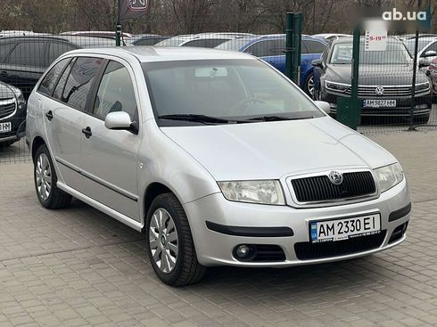 Skoda Fabia 2006 - фото 6