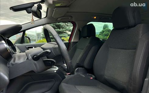 Peugeot 5008 2010 - фото 9