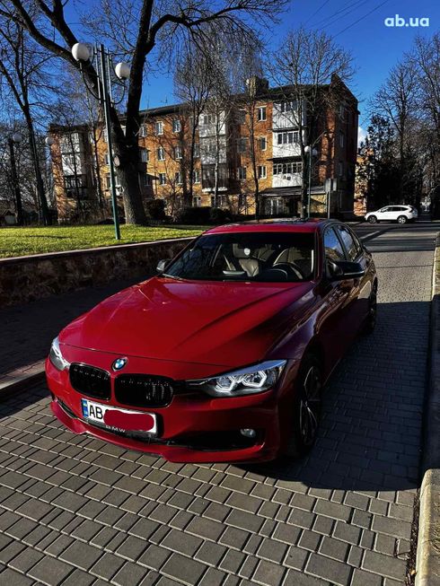 BMW 3 серия 2013 красный - фото 13