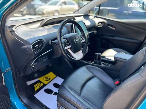 Toyota Prius 2018 - фото 10