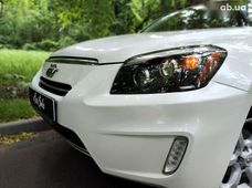 Купить Toyota RAV4 бу в Украине - купить на Автобазаре