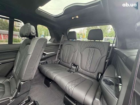 BMW X7 2023 - фото 24