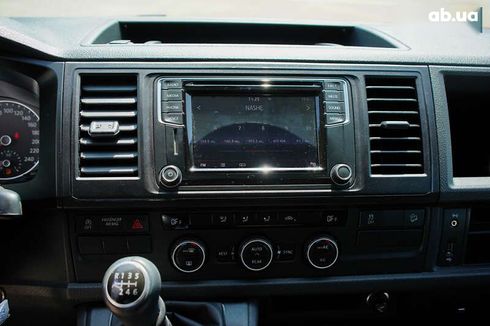 Volkswagen Caravelle 2016 - фото 20