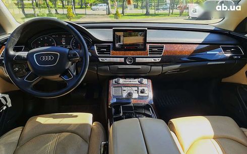 Audi A8 2012 - фото 12