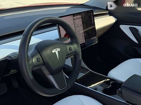 Tesla Model 3 2019 - фото 16