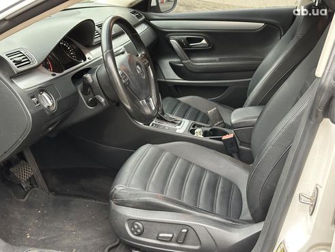 Volkswagen Passat CC 2012 белый - фото 7