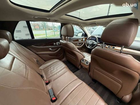 Mercedes-Benz E-Класс 2017 - фото 8