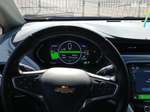 Chevrolet Bolt 2018 серый - фото 19