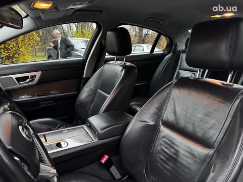 Jaguar XF 2013 белый - фото 40