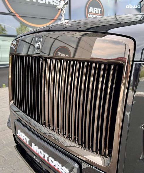 Rolls-Royce Cullinan 2022 - фото 21