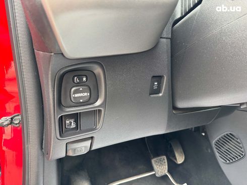 Peugeot 108 2018 красный - фото 18
