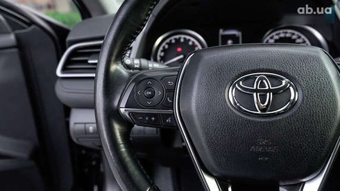 Toyota Camry 2019 - фото 13