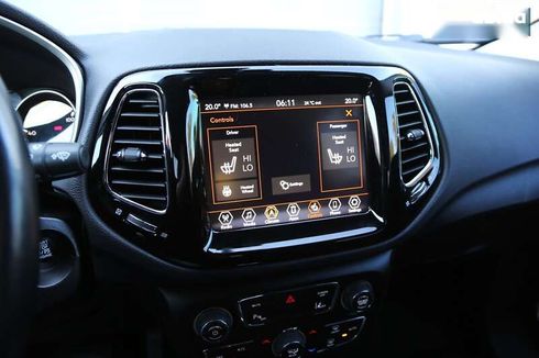 Jeep Compass 2021 - фото 16