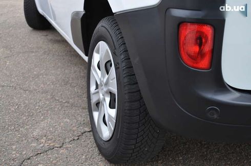 Renault Kangoo 2018 - фото 20