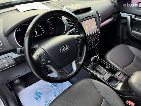 Kia Sorento 2013 - фото 9
