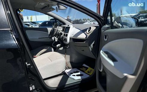 Renault Zoe 2013 - фото 24